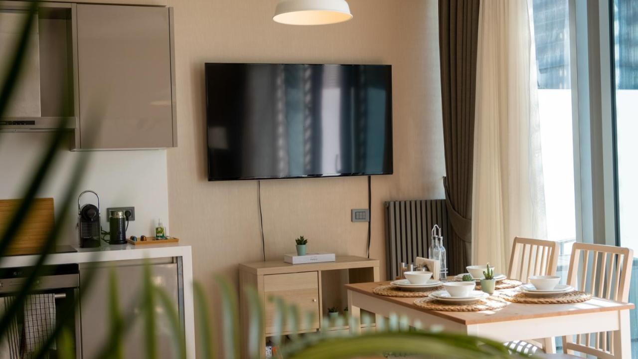 Skyland Luxury Tower 1+1 With Terrace İstanbul