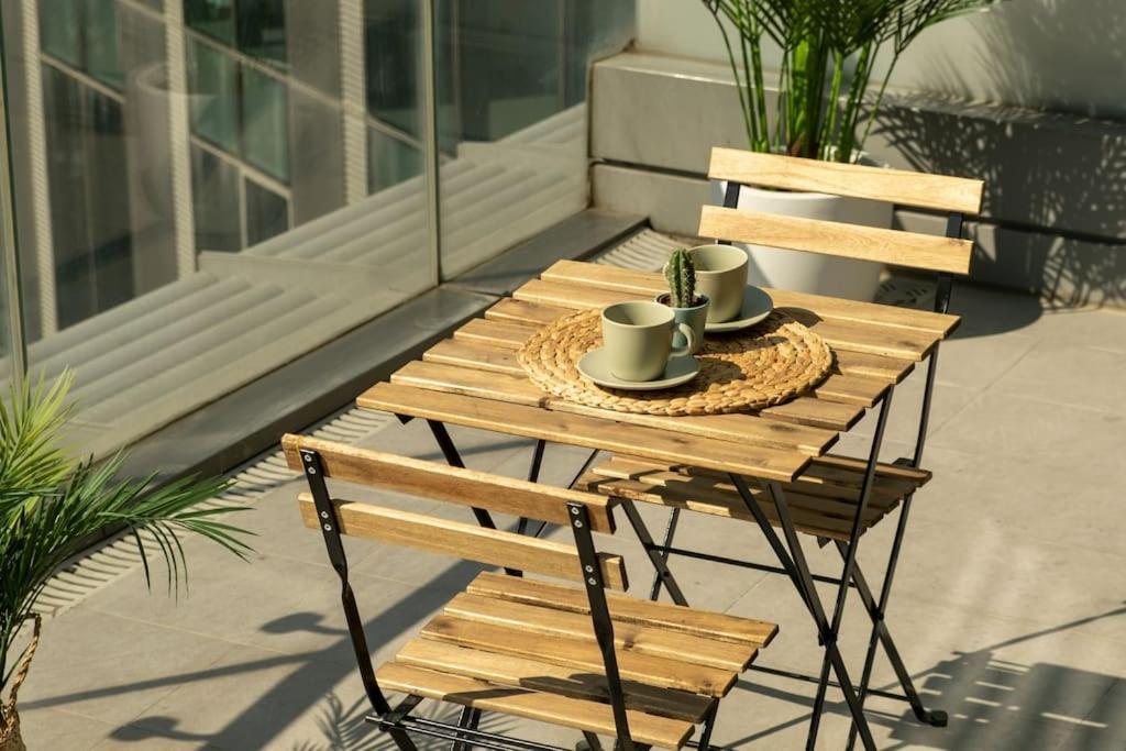 Skyland Luxury Tower 1+1 With Terrace Daire İstanbul